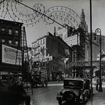 немного визуализации - вот что выдает гугл при запросе "Америка 35 года"